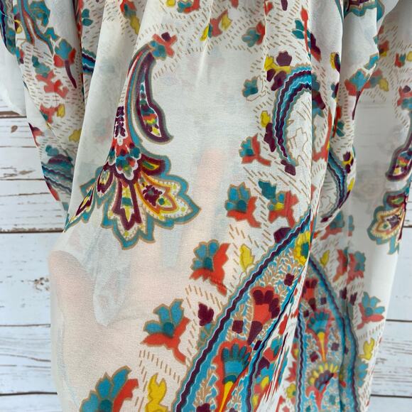 Windsor M Multicolor Boho Paisley Floral Crochet Lace Short Sleeve Chiffon Top - Picture 4 of 7